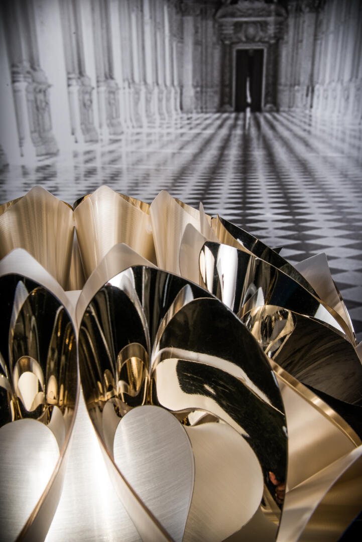 Flora_Floor_Gold_detail_1