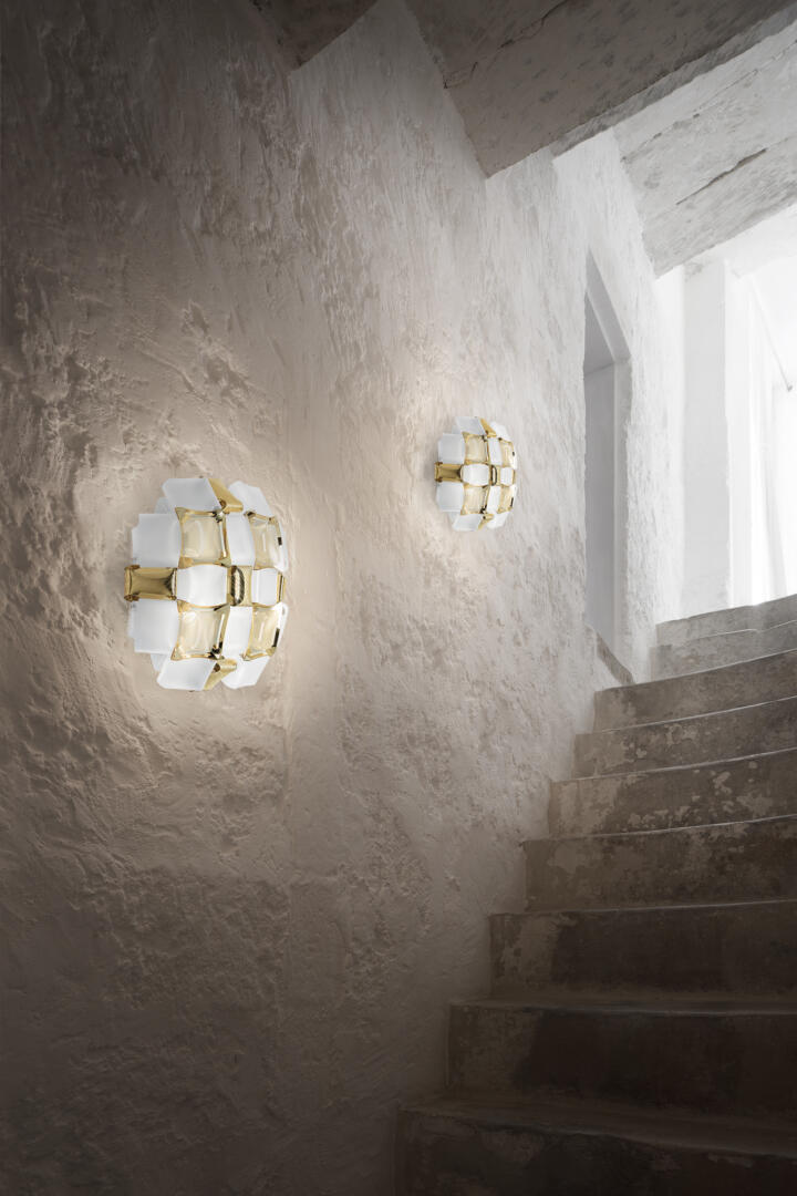 Slamp Mida Wandleuchte Treppenhaus