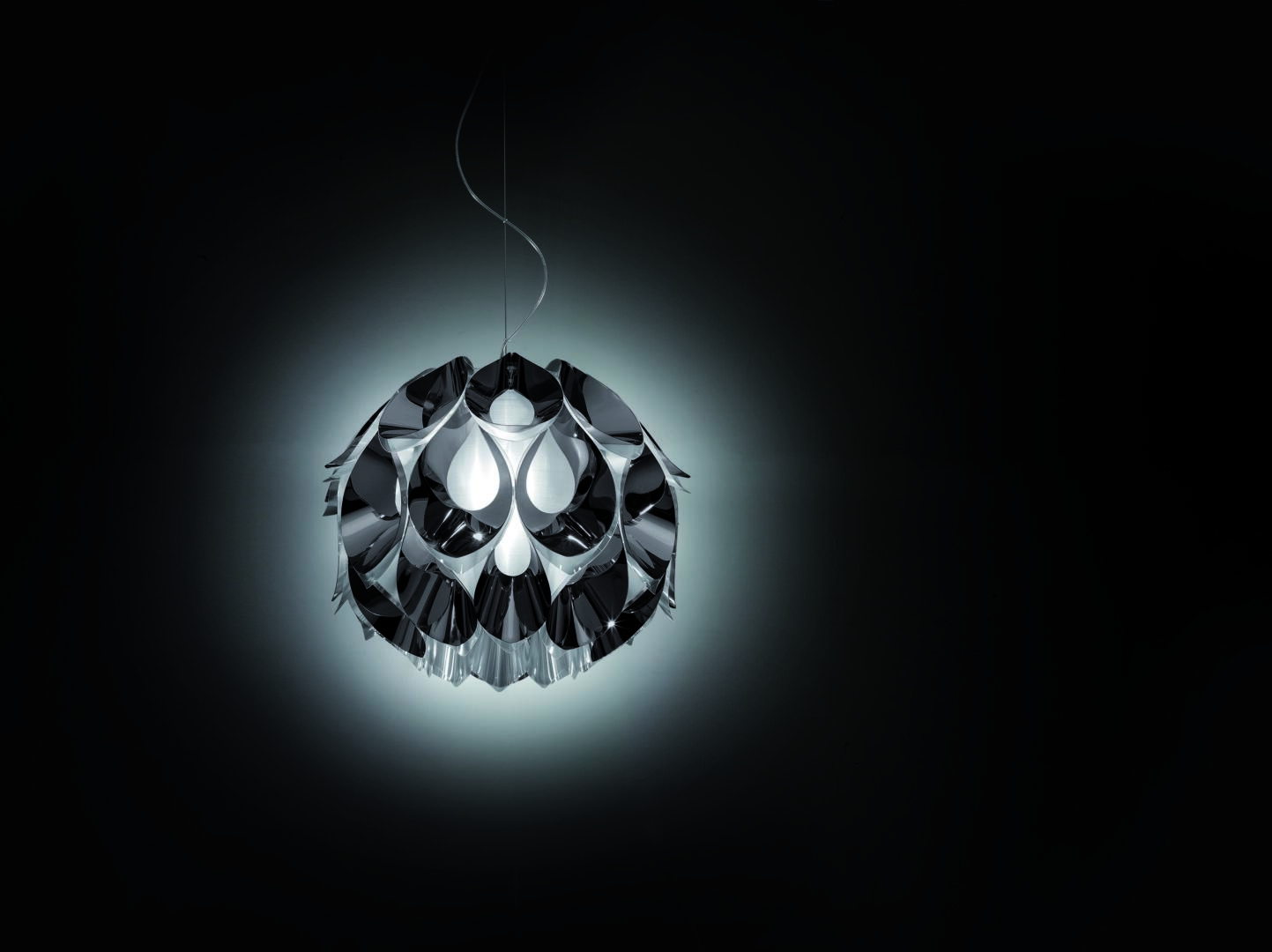 Slamp_Flora Pewter_Z. De Zanine_suspension 01