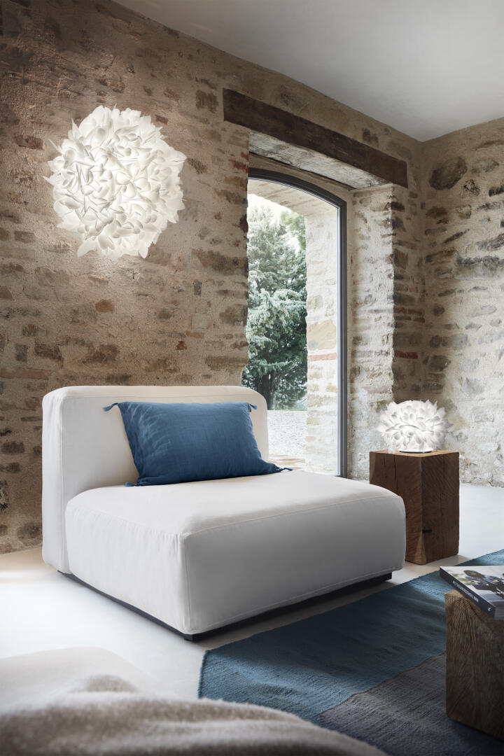 Slamp Veli Foliage Wandleuchte im Wohnzimmer