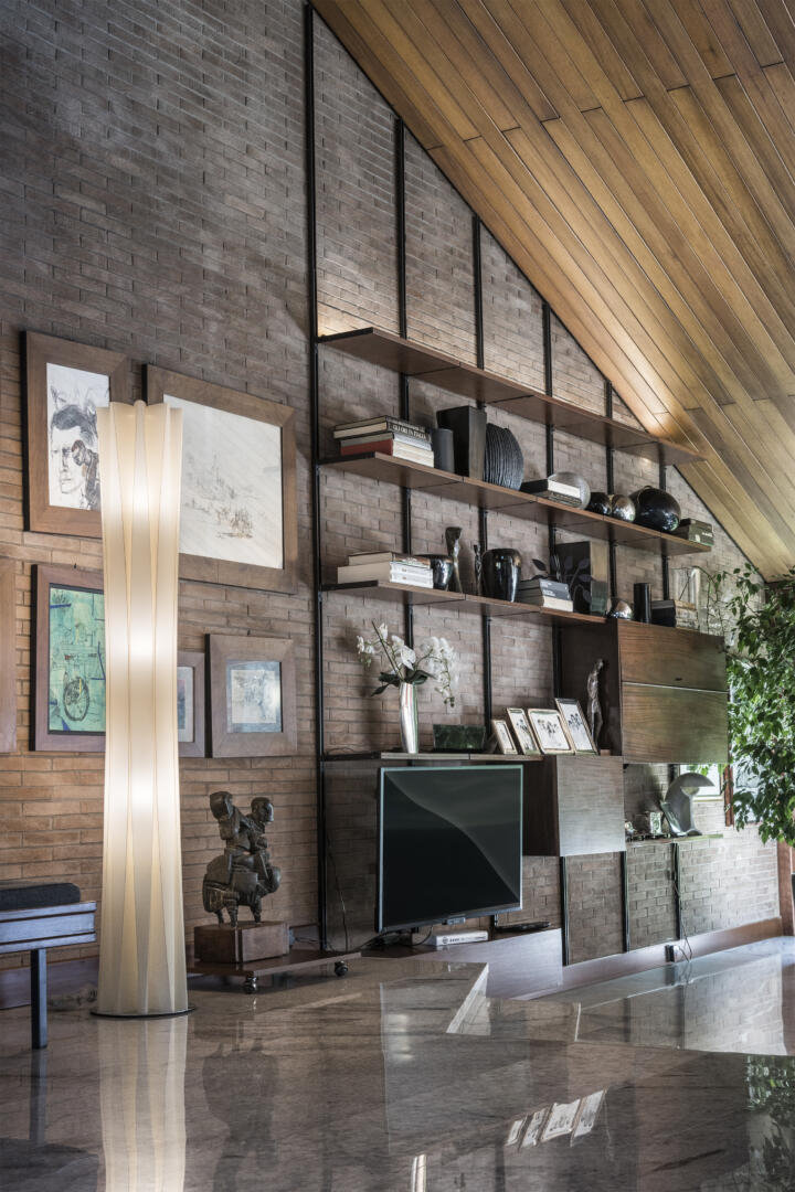 Slamp Bach Floor Stehleuchte dimmbar im Wohnzimmer