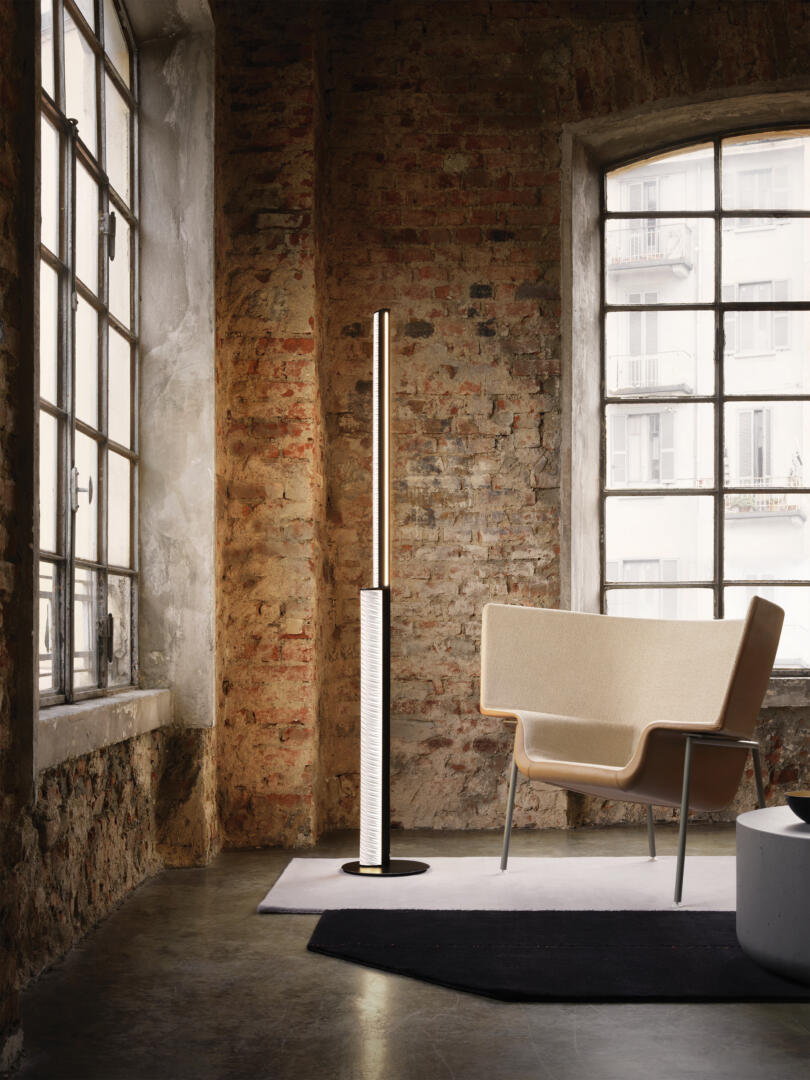 Slamp Modula Twisted dimmbare Stehleuchte Wohnzimmer